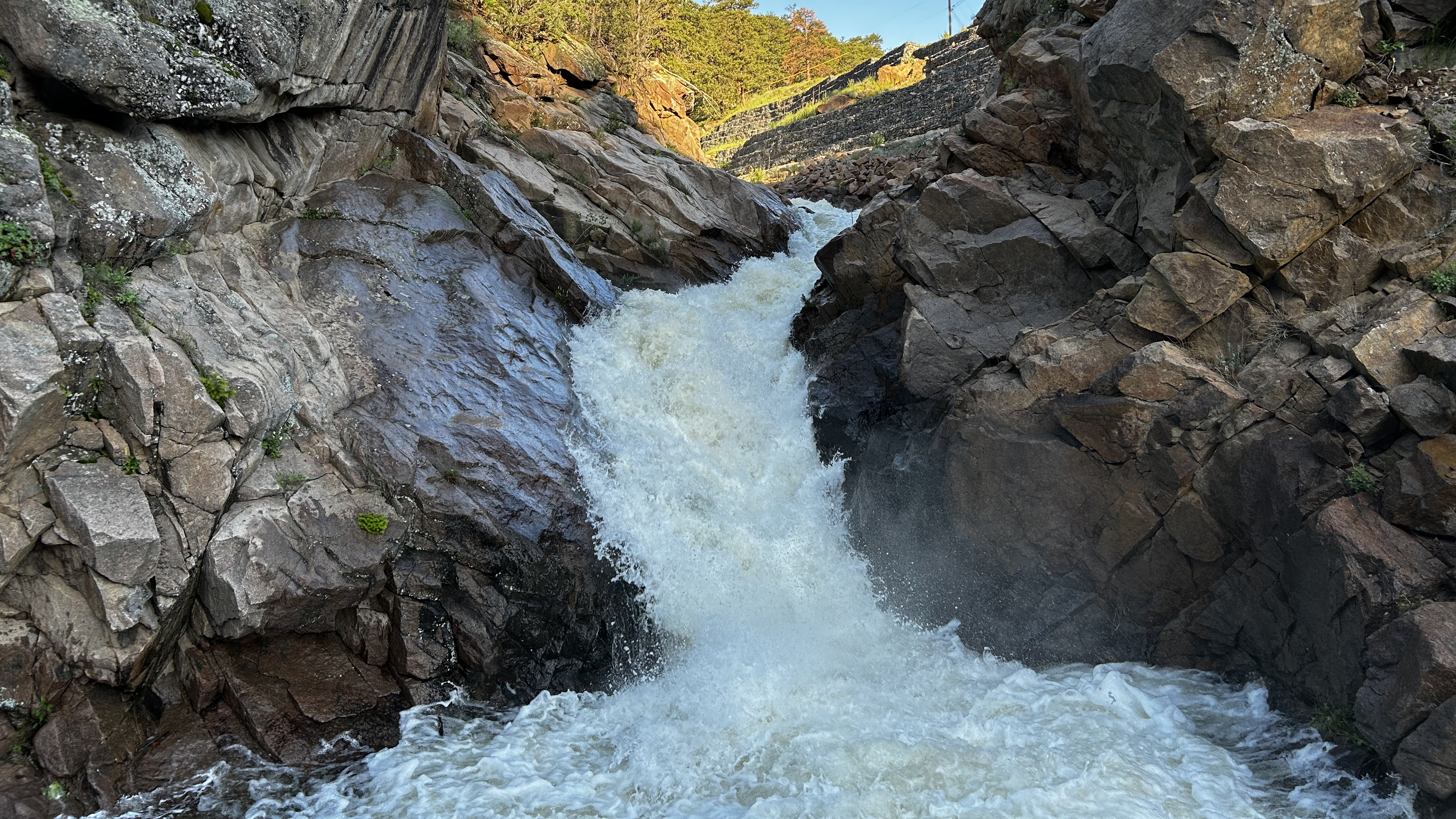 Button Rock Dam and Sleepy Lion Trail