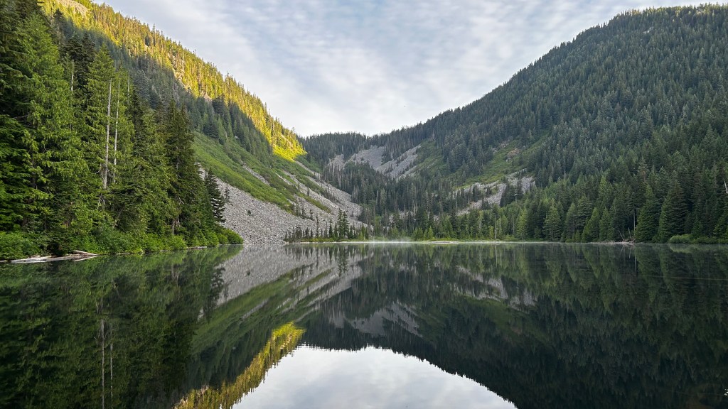Talapus and Olallie&nbsp;Lakes