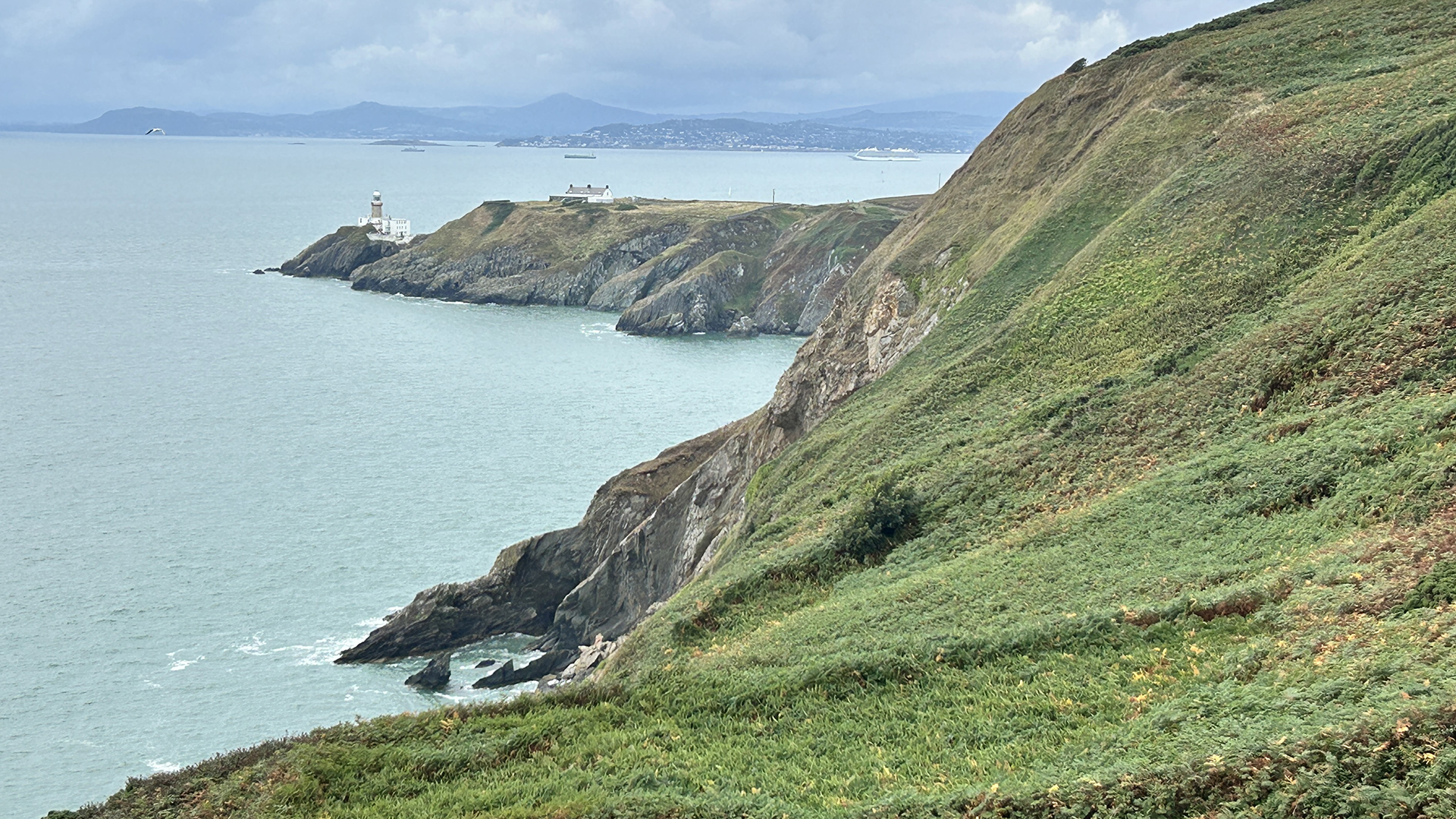 Howth Cliffs ☘️